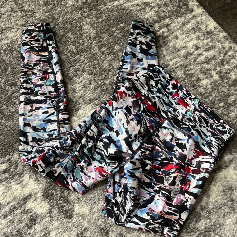 🍋🍋🍋 Lululemon wunder unders - Picture 4 of 7